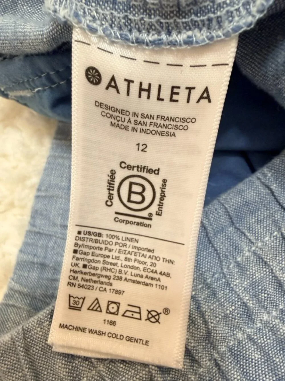 Athleta Linen Shorts Blue Chambray Size 12 EUC - Picture 6 of 7